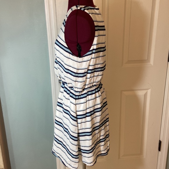 LOVERS + FRIENDS Dreamland Dress White Blue Striped - Picture 8 of 11
